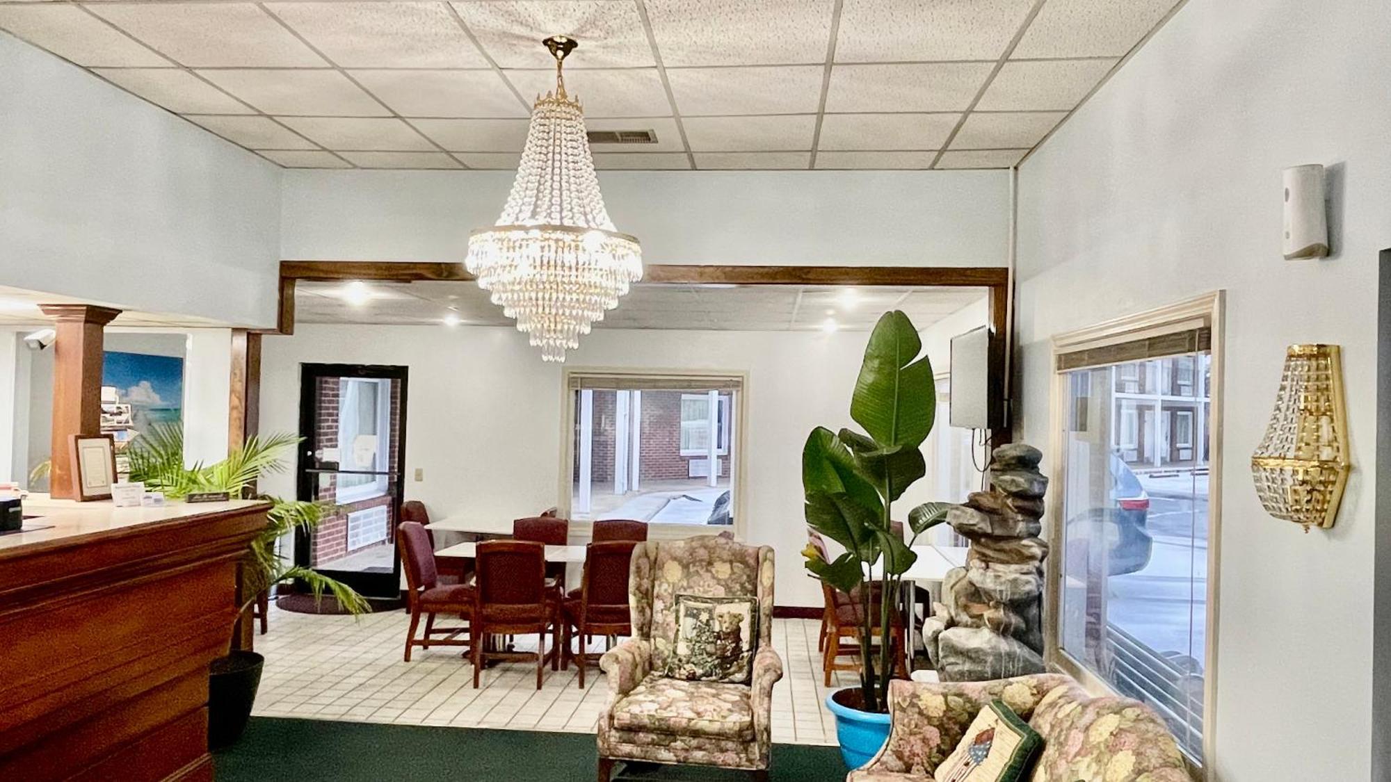 Hamilton Inn Jonesville I-77 Экстерьер фото